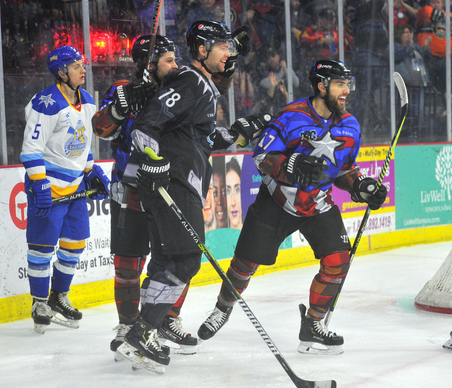 030720-qc-spt-storm-hockey-299